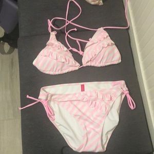 Victoria’s Secret bathing suit size large